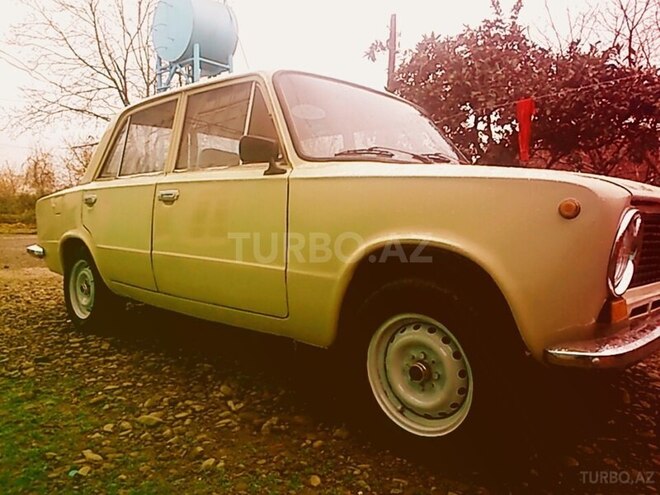 LADA (VAZ) 2101 1971, 350,000 km - 1.3 l - Astara