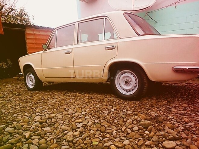 LADA (VAZ) 2101 1971, 350,000 km - 1.3 l - Astara