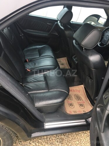 Mercedes E 240 1999, 300,000 km - 2.4 l - Lənkəran