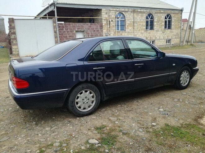 Mercedes E 240 1998, 301,000 km - 2.4 л - Gəncə