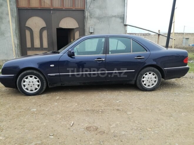 Mercedes E 240 1998, 301,000 km - 2.4 л - Gəncə
