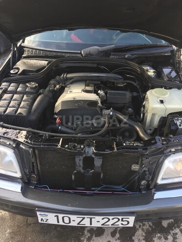 Mercedes C 200 1998, 284,321 km - 2.0 л - Bakı