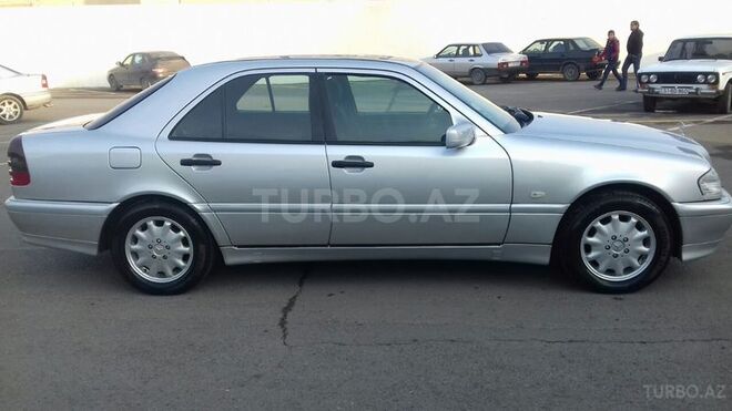 Mercedes C 180 1998, 230,000 km - 1.8 l - Gəncə