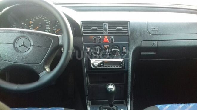 Mercedes C 180 1998, 230,000 km - 1.8 l - Gəncə