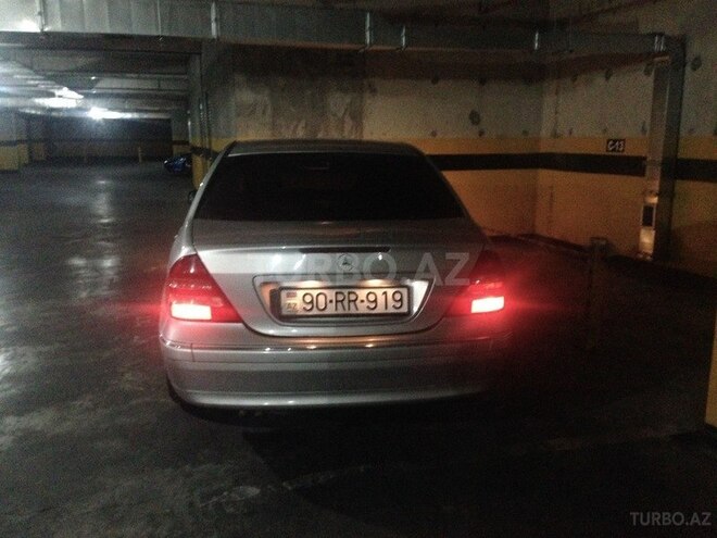 Mercedes C 200 2002, 234,000 km - 2.0 л - Bakı