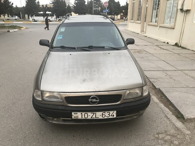 Opel Astra 1995, 176,700 km - 1.6 l - Sumqayıt