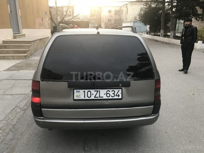 Opel Astra 1995, 176,700 km - 1.6 l - Sumqayıt