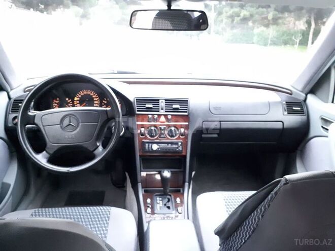 Mercedes C 240 1997, 263,000 km - 2.4 l - Bakı
