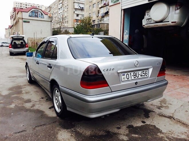 Mercedes C 220 1999, 270,340 km - 2.2 l - Bakı