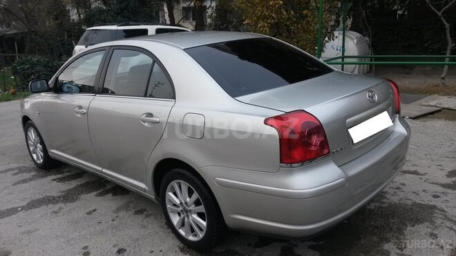 Toyota Avensis 2004, 257,400 km - 2.0 l - Bakı