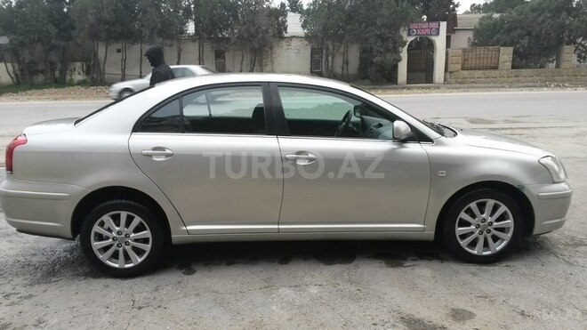 Toyota Avensis 2004, 257,400 km - 2.0 l - Bakı