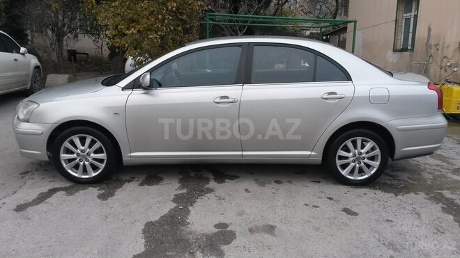 Toyota Avensis 2004, 257,400 km - 2.0 l - Bakı
