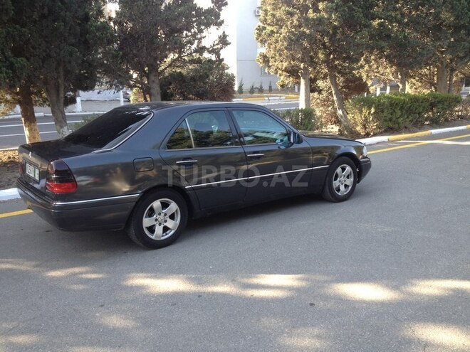 Mercedes C 180 1996, 228,000 km - 1.8 л - Sumqayıt