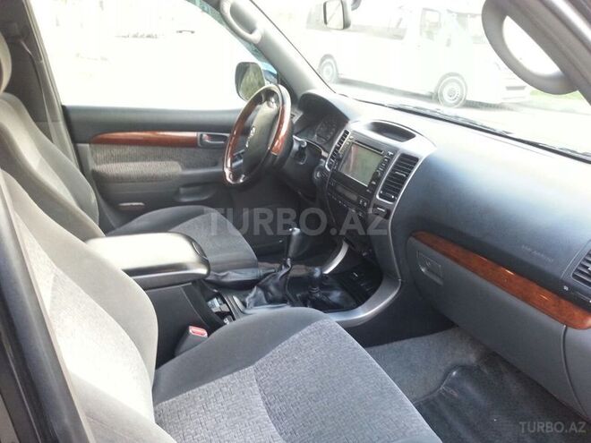 Toyota Prado 2007, 136,000 km - 2.7 l - Bakı
