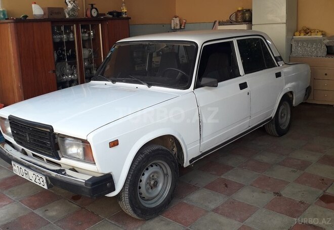 LADA (VAZ) 2107 2006, 186,000 km - 1.6 l - Gəncə