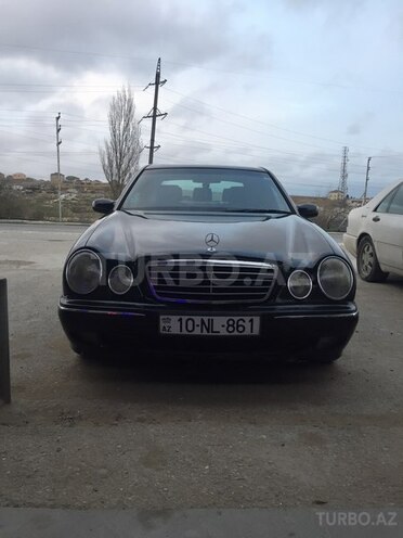 Mercedes E 220 2002, 368,000 km - 2.2 l - Bakı