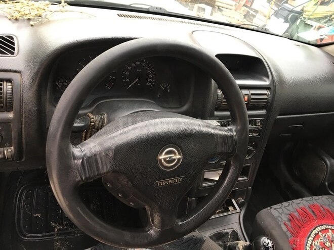 Opel Astra 2000, 320,000 km - 1.6 l - Bakı