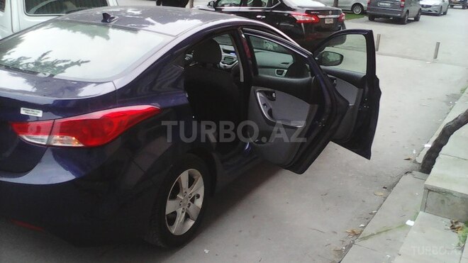 Hyundai Elantra 2011, 60,896 km - 1.8 л - Bakı