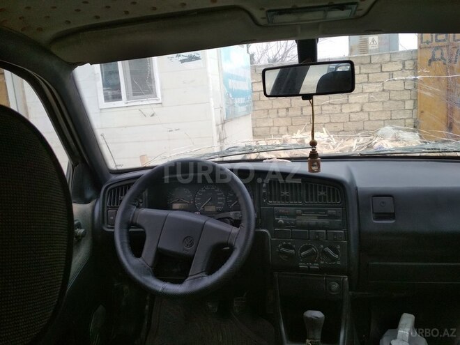 Volkswagen Passat 1995, 270,000 km - 2.0 л - Bakı