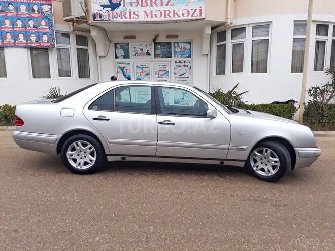 Mercedes E 240 1998, 279,400 km - 2.4 л - Bakı