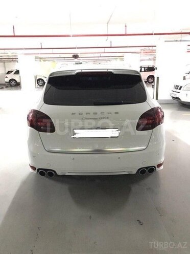 Porsche Cayenne GTS 2013, 88,000 km - 4.8 l - Bakı