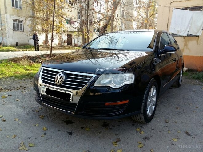Volkswagen Passat 2005, 150,000 km - 2.0 l - Şirvan