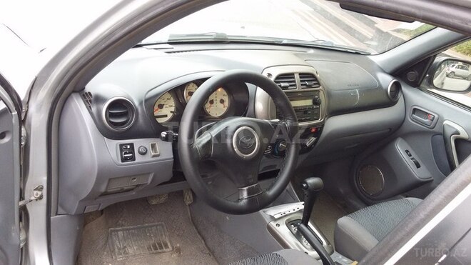 Toyota RAV4 2003, 89,000 km - 2.0 l - Bakı