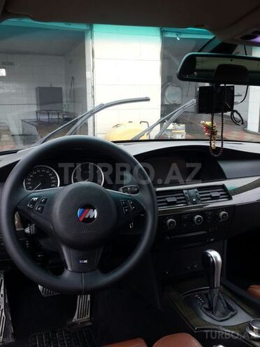 BMW 530 2005, 298,000 km - 3.0 l - Sumqayıt