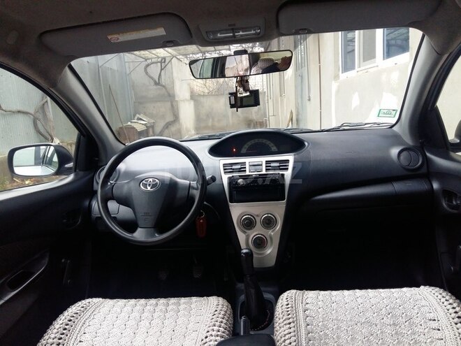 Toyota Yaris 2007, 297,350 km - 1.3 l - Bakı