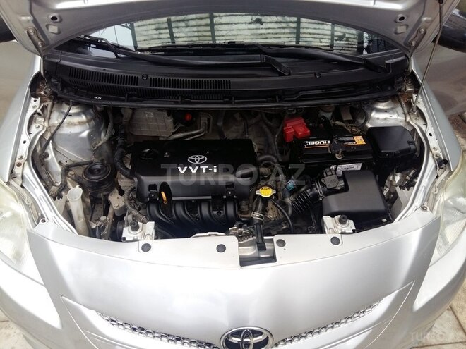 Toyota Yaris 2007, 297,350 km - 1.3 l - Bakı