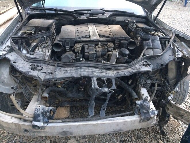 Mercedes E 320 2002, 210,000 km - 2.4 l - Gəncə
