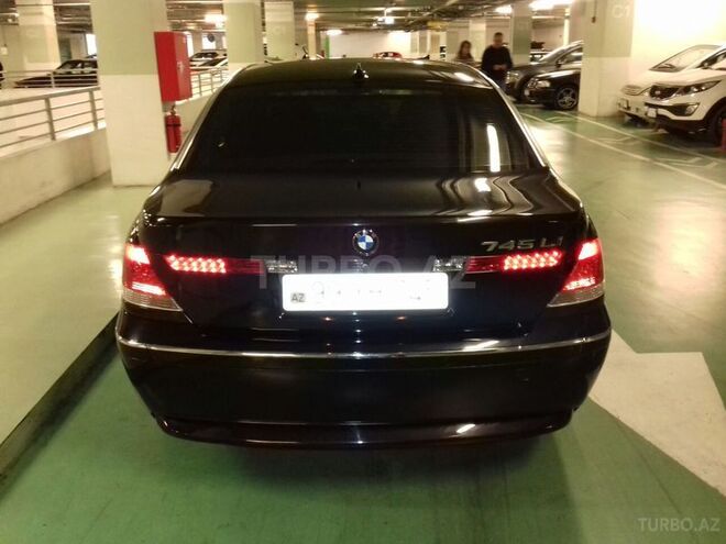 BMW 745 2004, 242,000 km - 4.4 л - Bakı