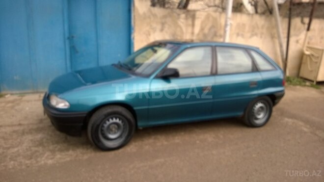 Opel Astra 1992, 400,000 km - 0.1 l - Bakı