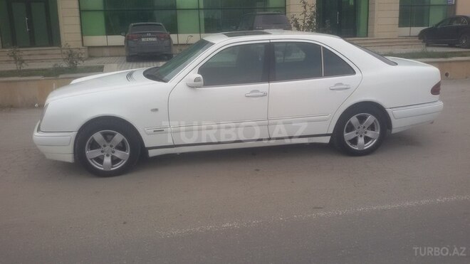Mercedes E 230 1997, 296,480 km - 2.3 l - Sumqayıt