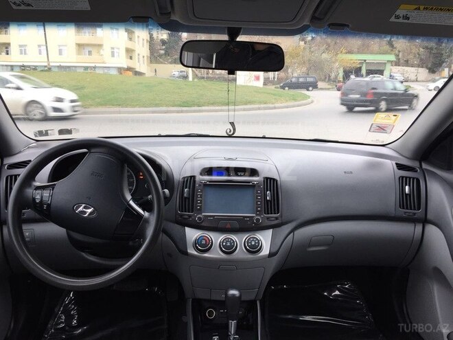 Hyundai Elantra 2010, 118,700 km - 2.0 l - Bakı