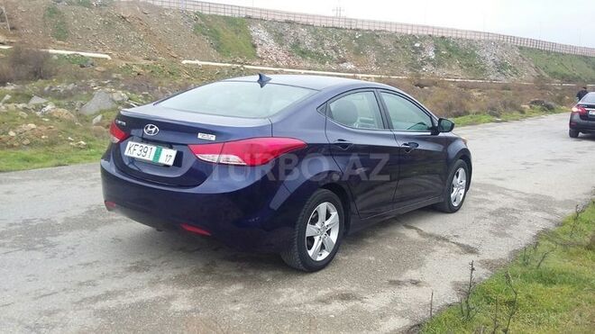 Hyundai Elantra 2011, 60,800 km - 1.8 l - Bakı