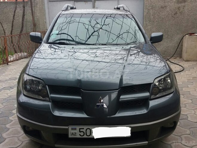 Mitsubishi Outlander 2002, 140,000 km - 2.4 л - Sumqayıt