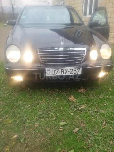 Mercedes E 270 2000, 212 km - 2.7 l - Astara