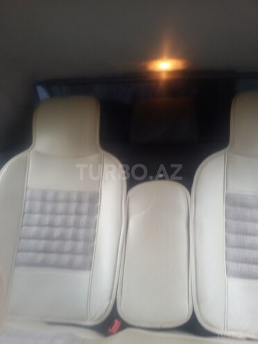 Mercedes E 270 2000, 212 km - 2.7 l - Astara