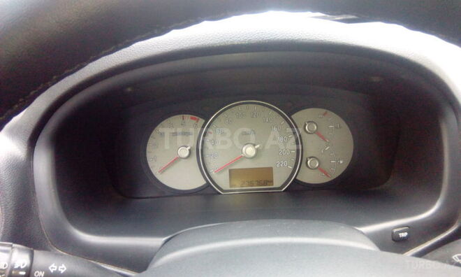 Kia Carens 2006, 276,000 km - 2.0 l - Bakı