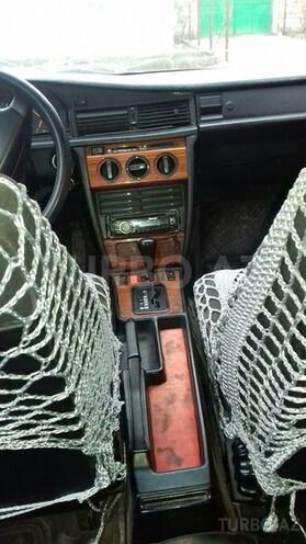 Mercedes 190 1992, 223,889 km - 1.8 l - Xudat