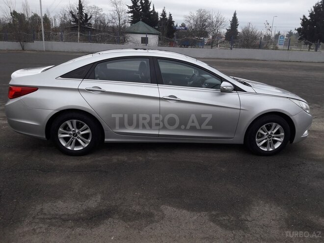 Hyundai Sonata 2010, 103,237 km - 2.4 л - Sabirabad