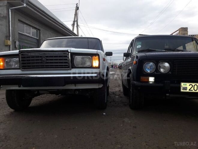 LADA (VAZ) 2107 2009, 134,000 km - 1.6 l - Gəncə