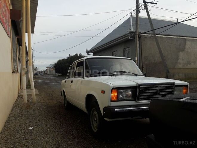 LADA (VAZ) 2107 2009, 134,000 km - 1.6 l - Gəncə