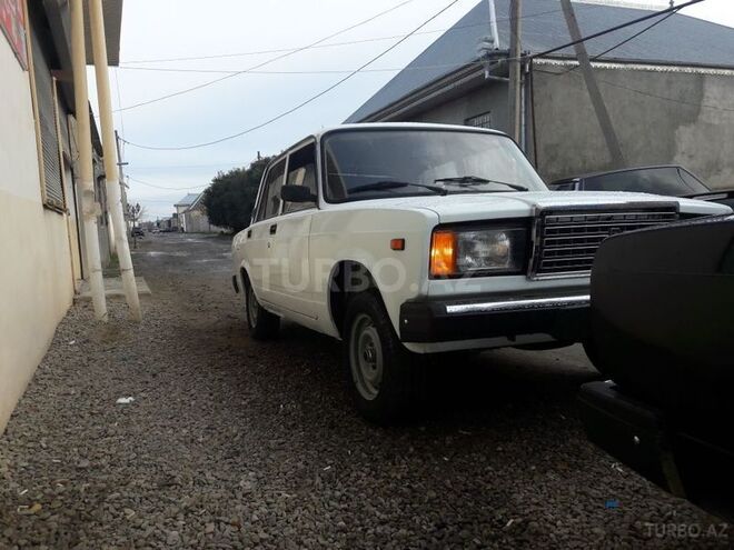 LADA (VAZ) 2107 2009, 134,000 km - 1.6 l - Gəncə