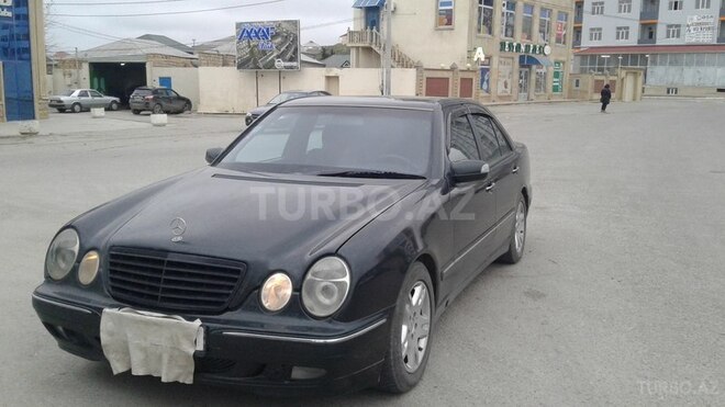 Mercedes E 220 2000, 341,000 km - 2.2 l - Bakı