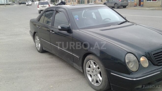 Mercedes E 220 2000, 341,000 km - 2.2 l - Bakı