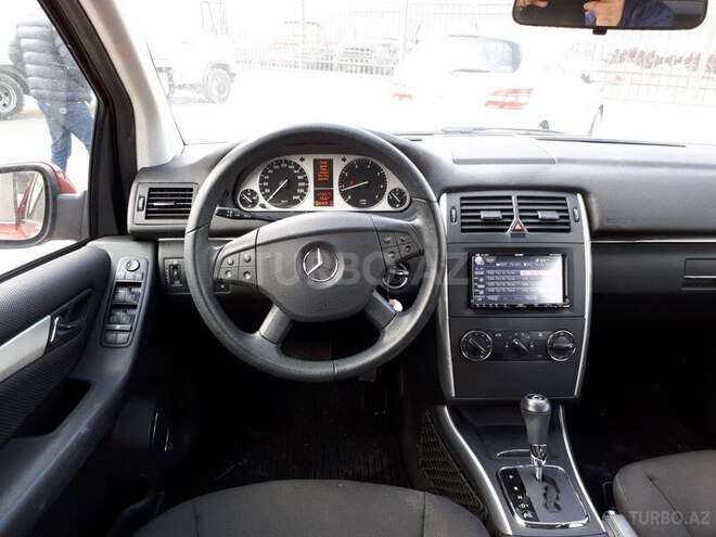 Mercedes B 170 2008, 67,800 km - 1.7 l - Bakı