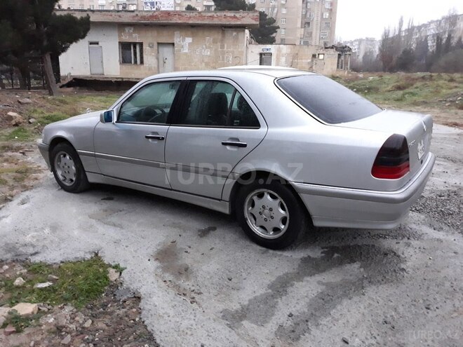 Mercedes C 230 1997, 276,000 km - 2.3 л - Bakı