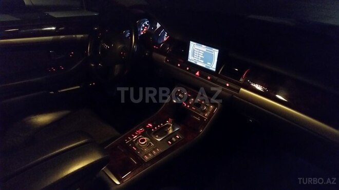 Audi A8 2008, 128,900 km - 4.2 l - Bakı